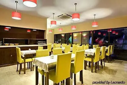 韦拉克鲁斯波尔图市区酒店 2*